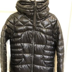 Lululemon down jacket